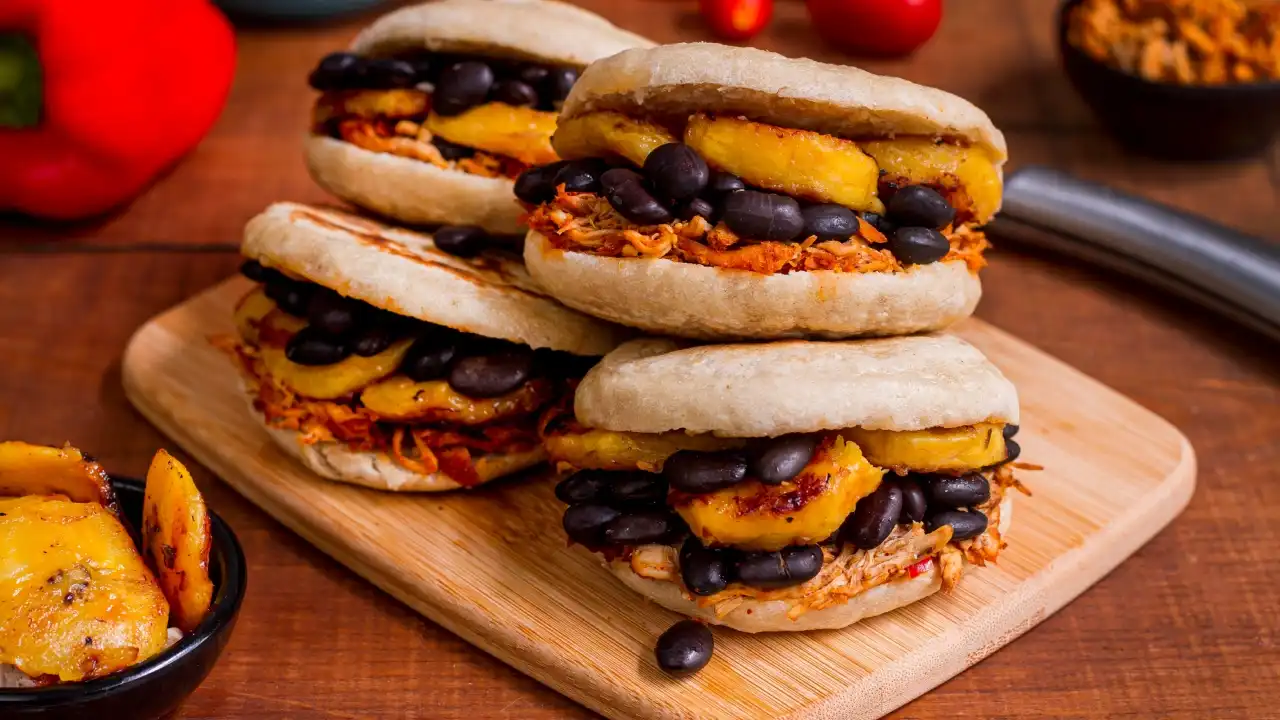 Best Arepa de Choclo Near Me: Colombian Sweet Corn Guide