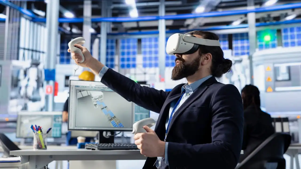 TechSlassh.com - Future of Technology